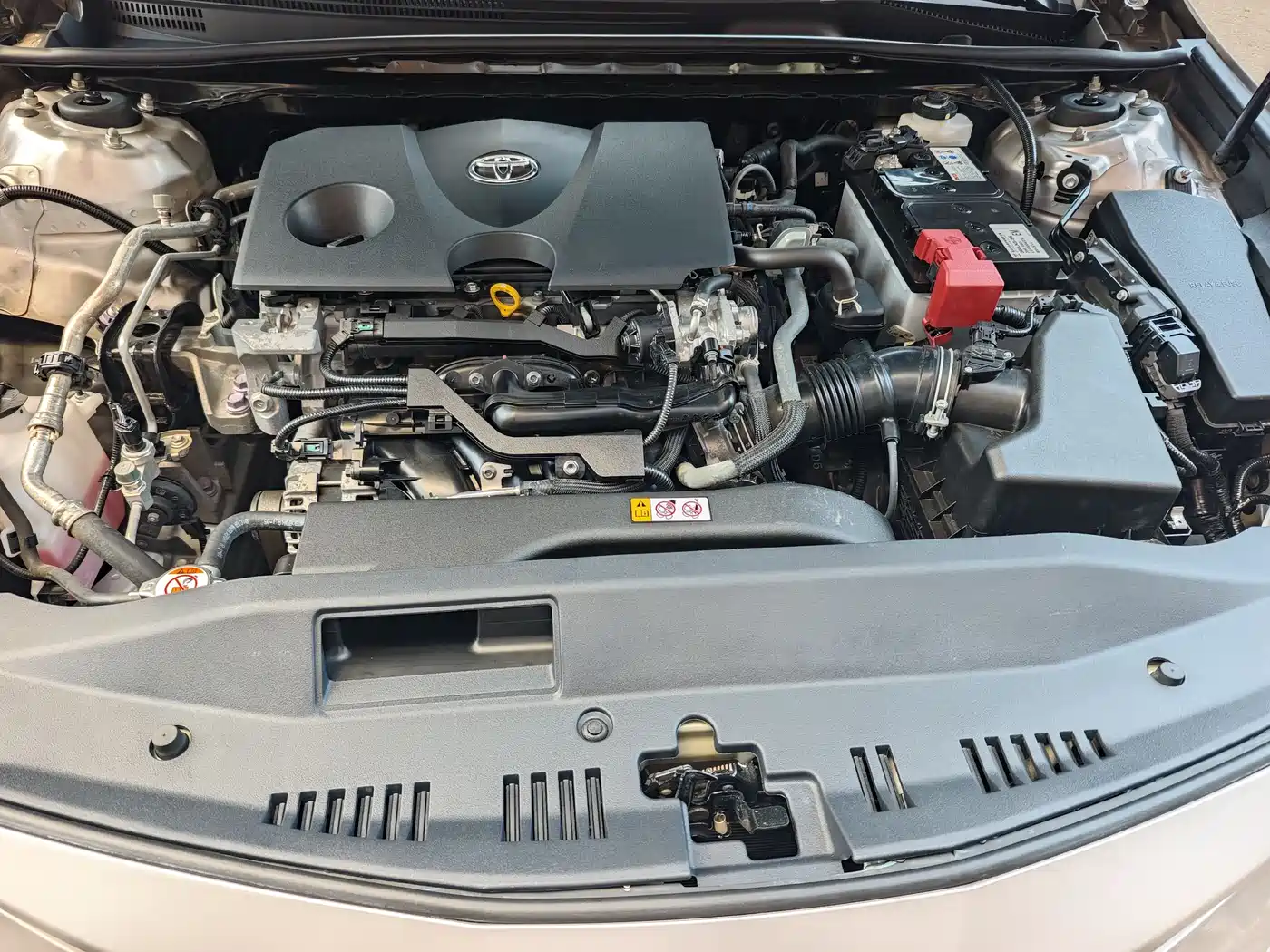 Toyota Camry 2021 2.0G Luxury Edition фото 20