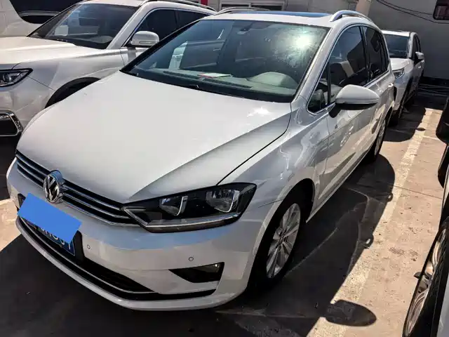 VOLKSWAGEN GOLF*JIAYU