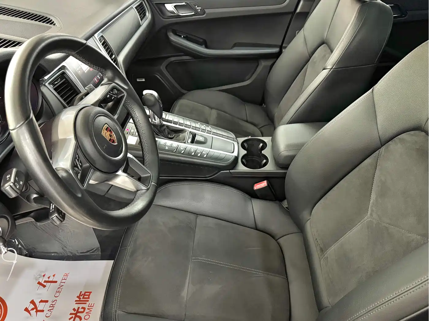 Porsche Macan 2017 Macan 2.0T фото 7