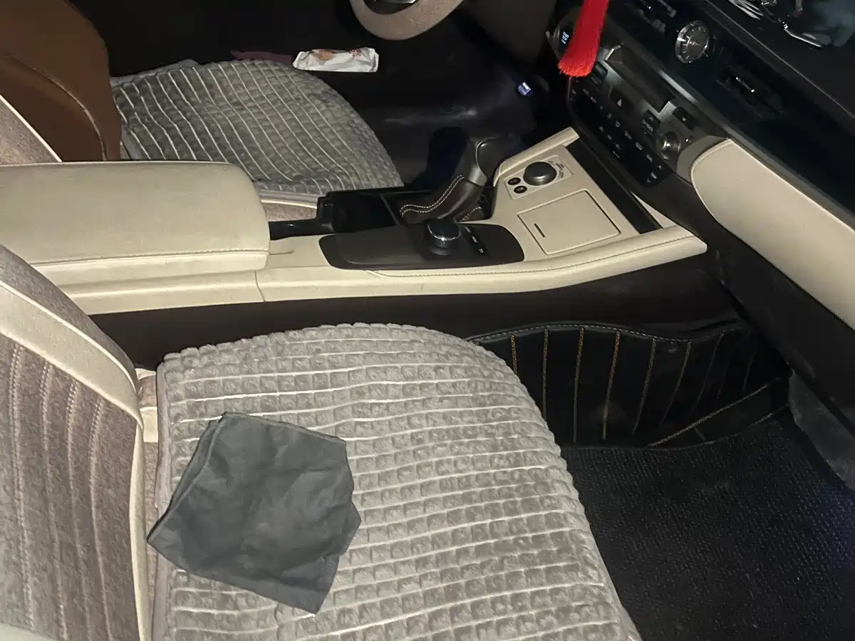 Lexus ES 2015 200 Comfort Edition фото 22
