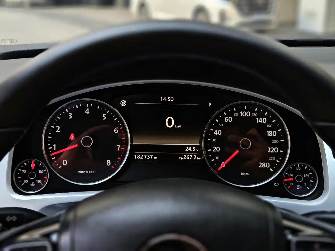 Volkswagen Touareg 2014 3.0TSI New Edge Edition фото 14