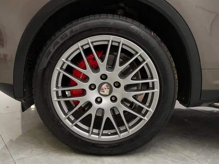 Porsche Cayenne 2011 Cayenne 3.0T фото 4