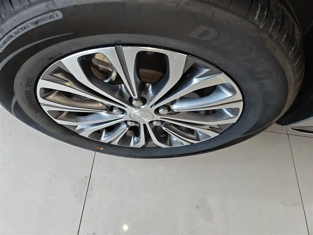 Buick GL8 2023 Model Land Business Class Comfort фото 25