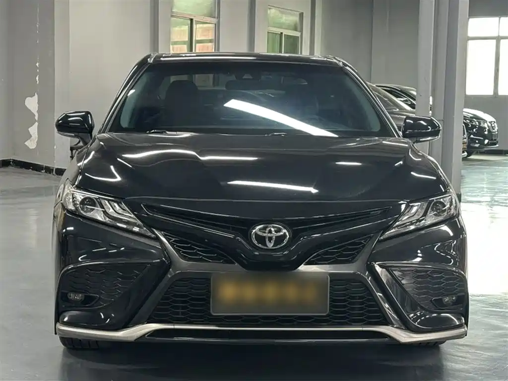 Toyota Camry 2021 2.0S Sporty Edition фото 8