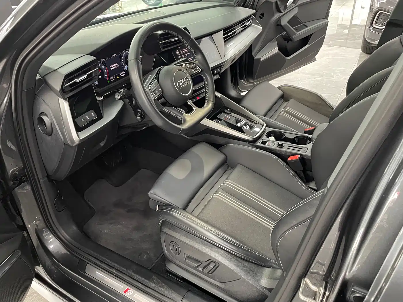 Audi A3 2023 Sportback 35 TFSI Fashion Sport фото 5