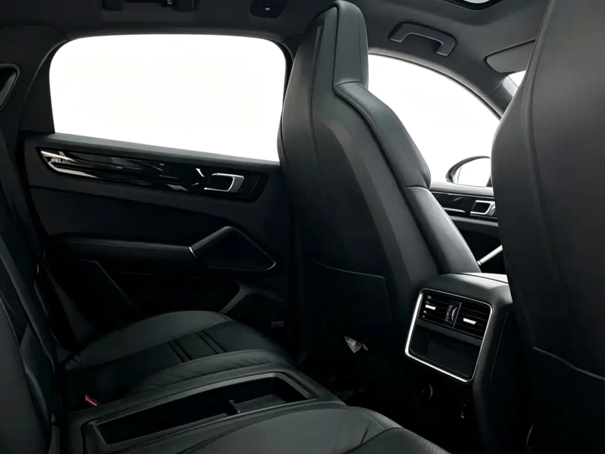 Porsche Cayenne 2019 Cayenne Coupé 3.0T фото 8