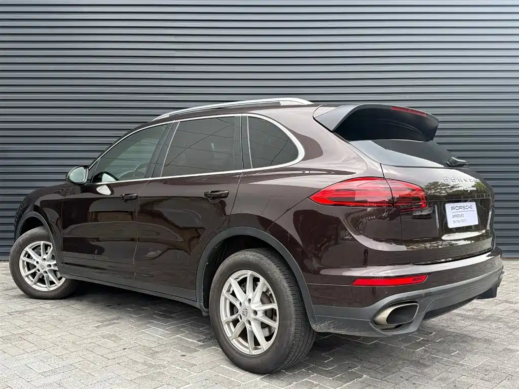Porsche Cayenne 2016 Cayenne 3.0T фото 4