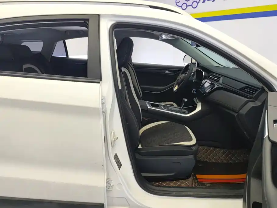 Фото 8 - Ford Territory