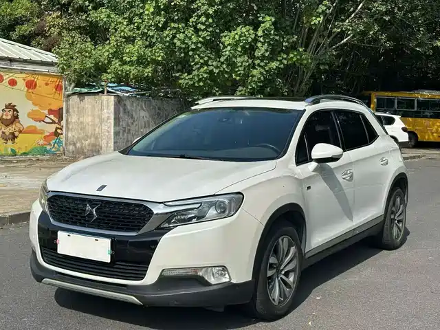  DS DS 6 2016 1.6T Luxury THP160