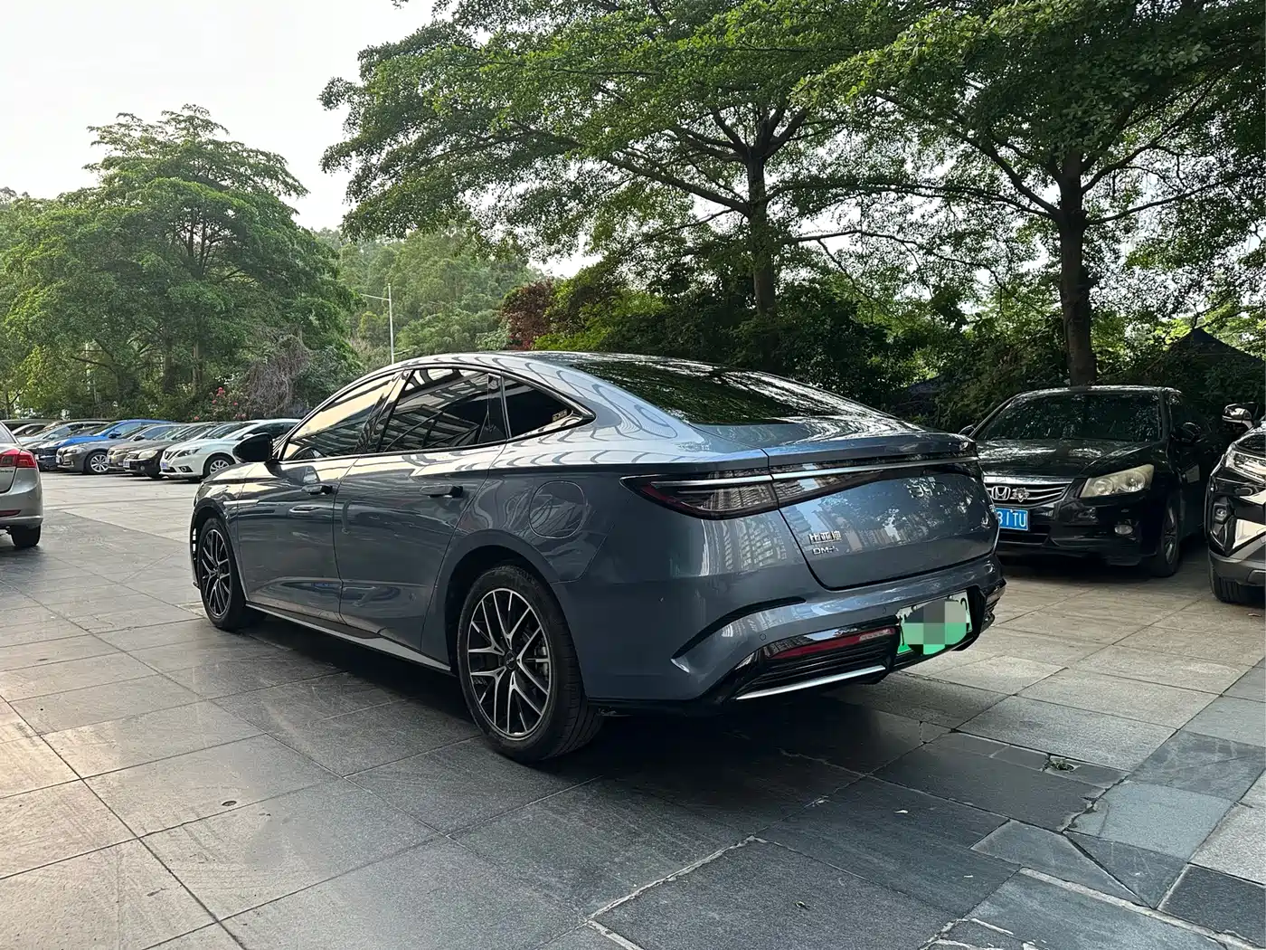 BYD Seal 2023 DM-i 1.5L 121km Premium фото 9