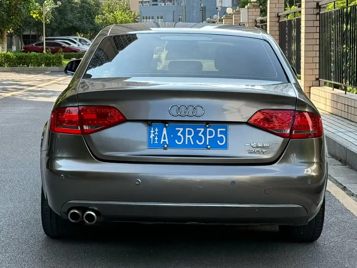 Фото 4 - Audi A4L