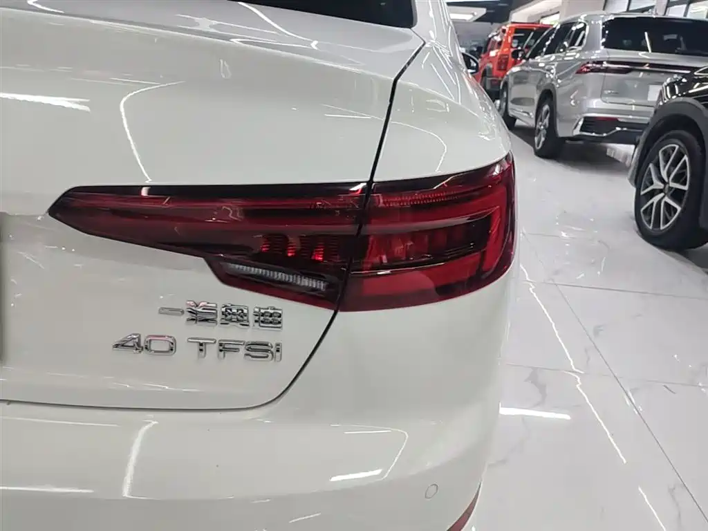 Audi A4L 2018 30th Anniversary 40 TFSI Progressive фото 8