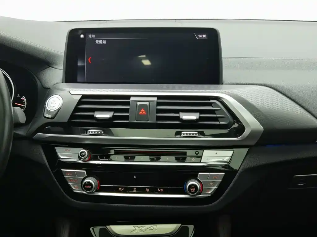 Photo 12 - BMW X4