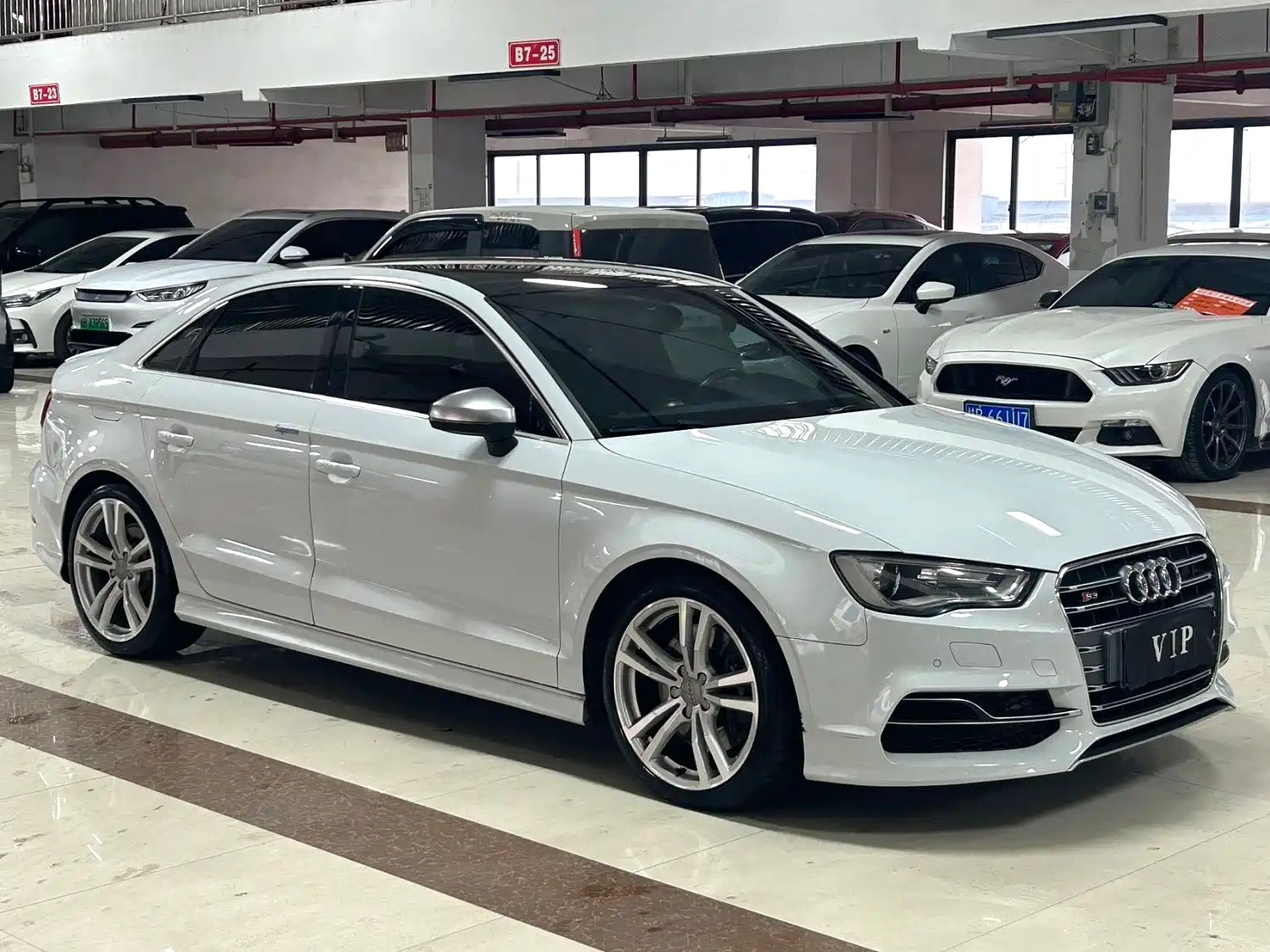 صورة 3 - Audi S3