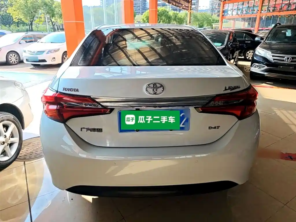 Toyota Levin 2017 Facelift 185T CVT Elite Edition China VI фото 6