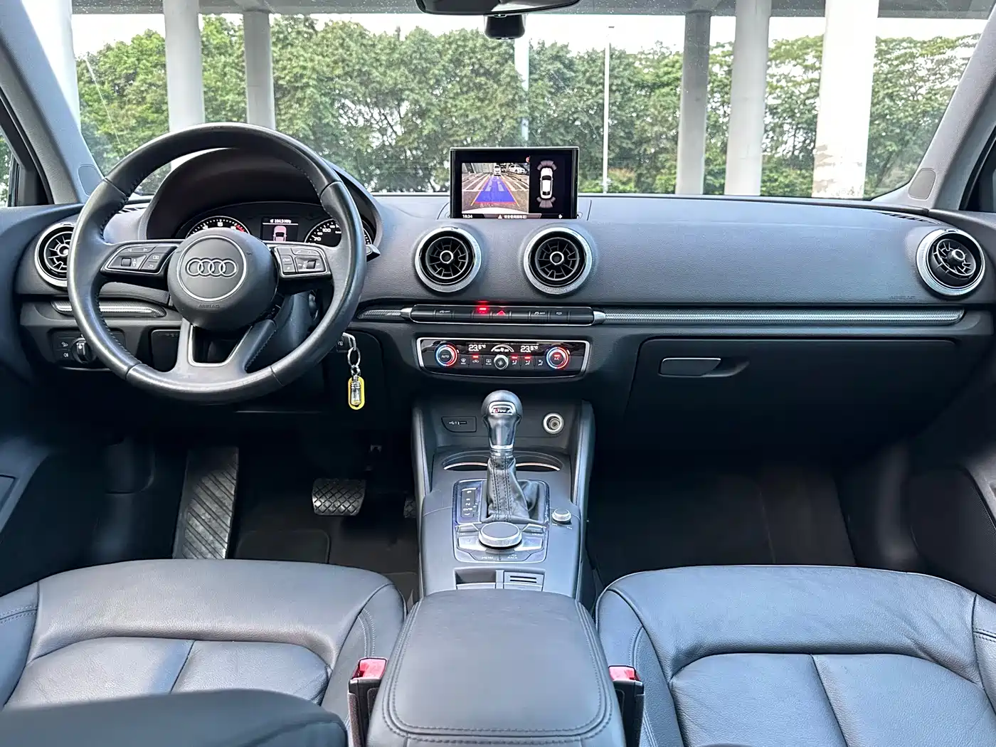 Audi A3 2018 30th Anniversary Limousine 40 TFSI Style фото 15