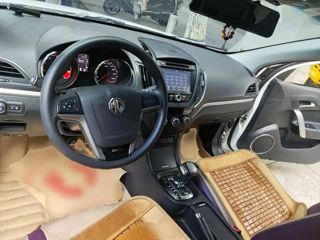 MG MG5 2014 2014 1.5T Automatic Luxury