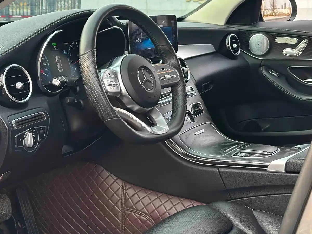 Mercedes-Benz C-Class 2021 C 260 L Sport Starry Exclusive Edition фото 5