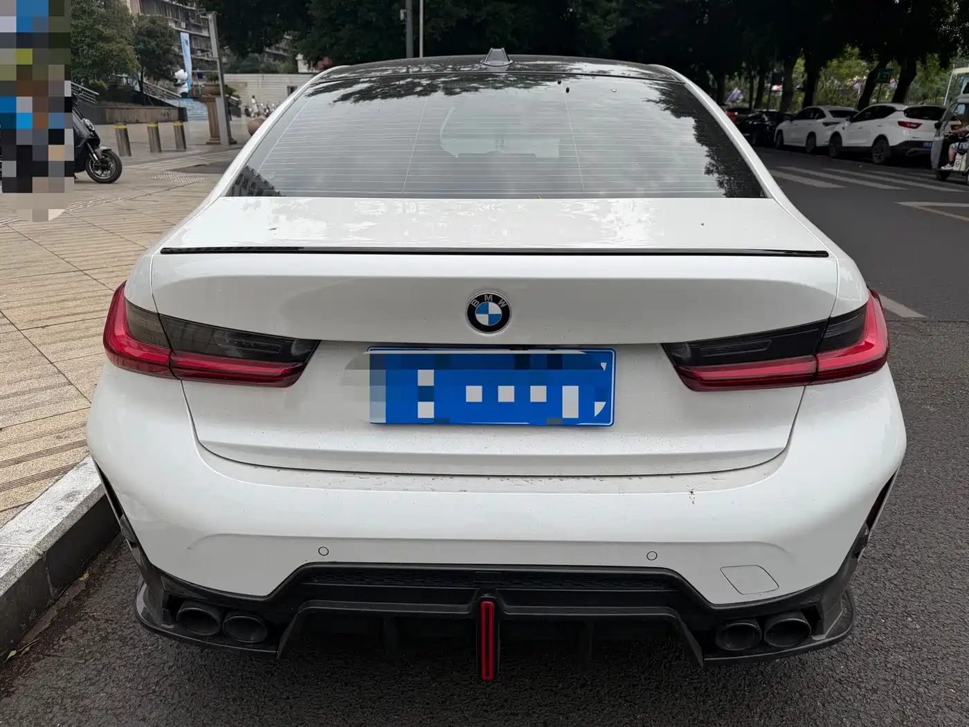 BMW 3-SERIES