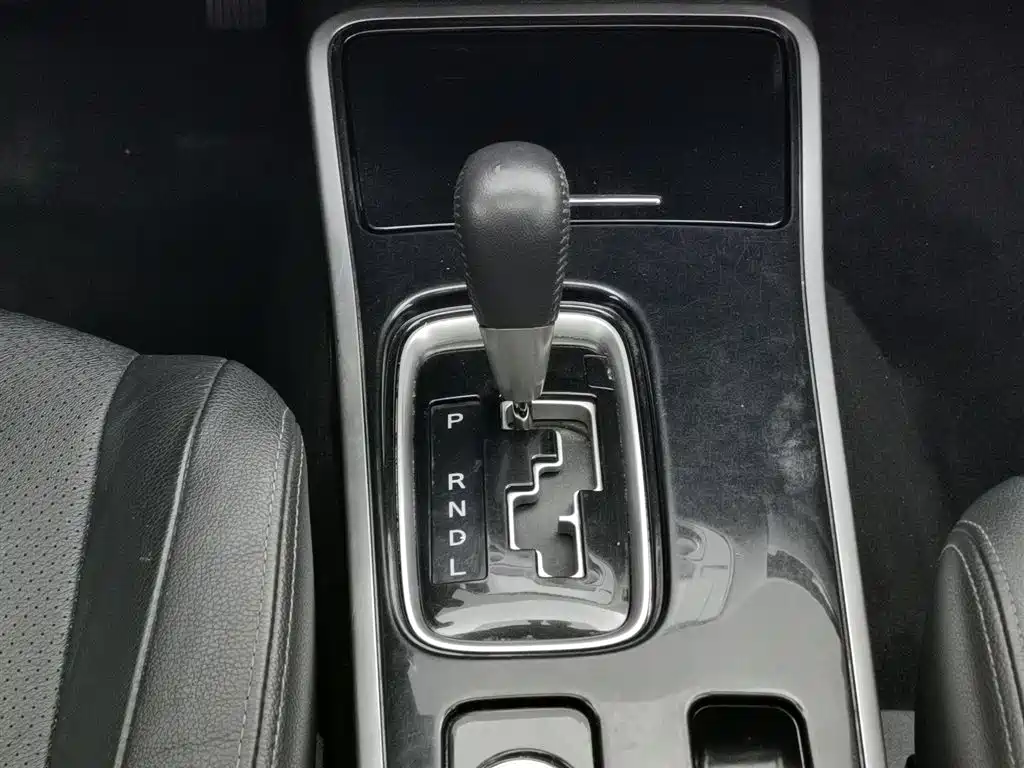 Mitsubishi Outlander 2018 2.4L 4WD Luxury Edition 7-seater фото 13