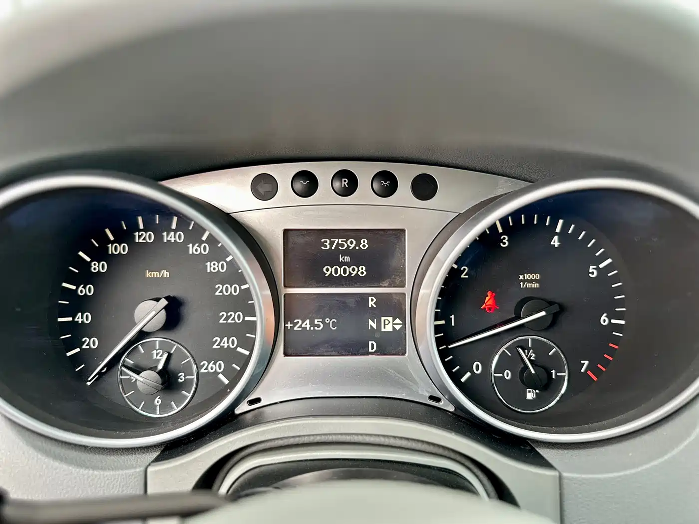 Mercedes-Benz M-Class 2010 ML 300 4MATIC фото 23