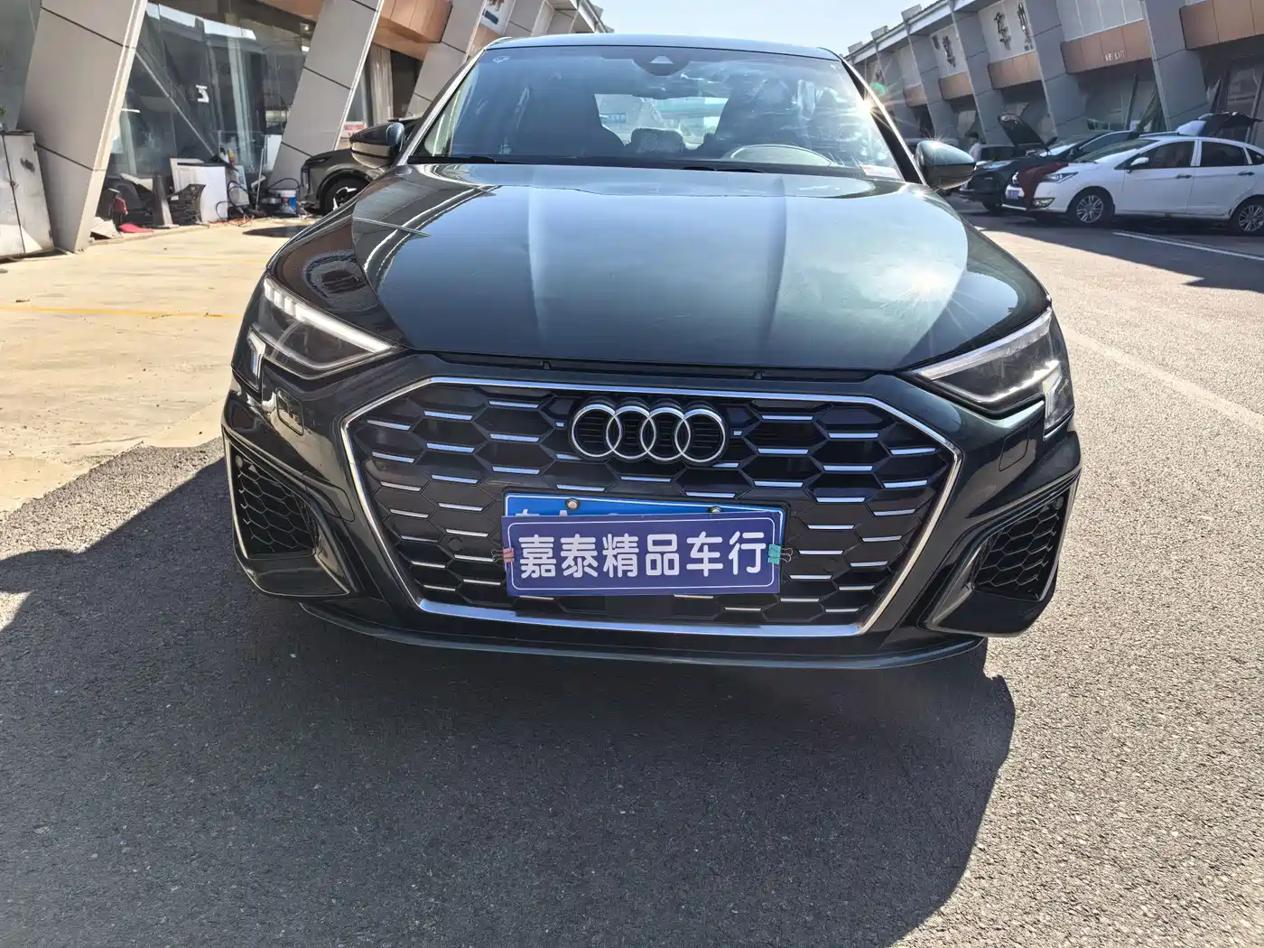 Photo 2 - Audi A3