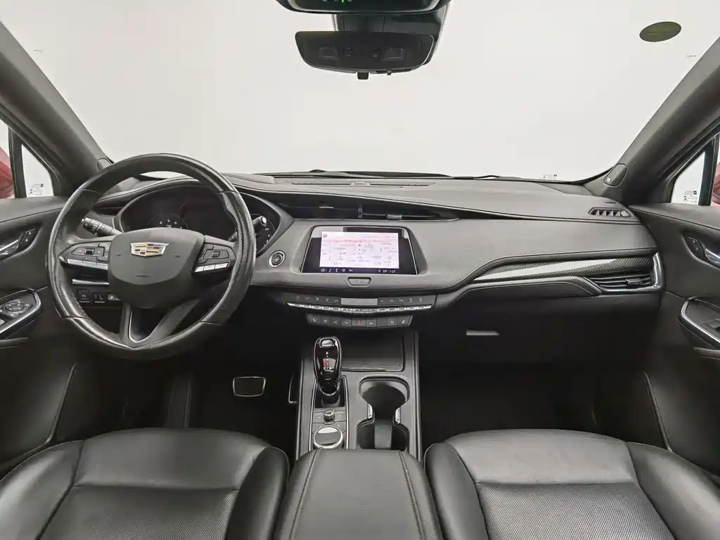 Фото 5 - Cadillac XT4