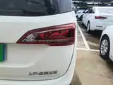 Фото 8 - Baojun 730