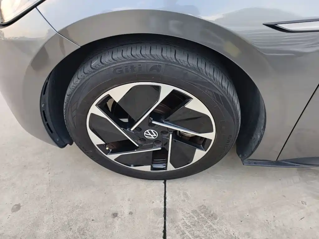 Фото 23 - Volkswagen ID.3