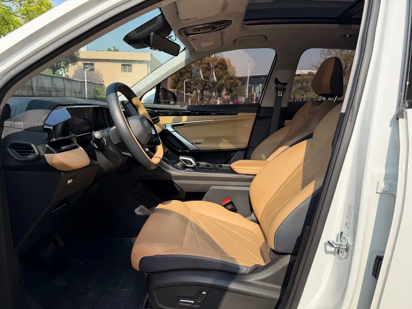 GEELY AUTOMOBILE BOYUE L