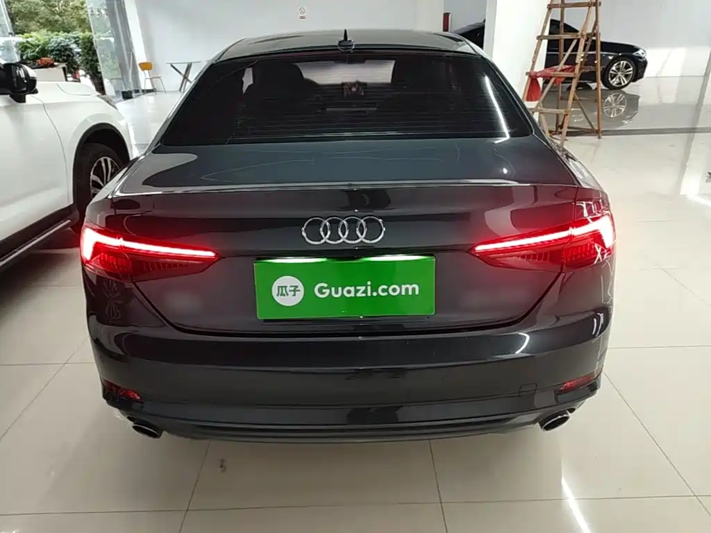 Фото 6 - Audi A5 (Import)