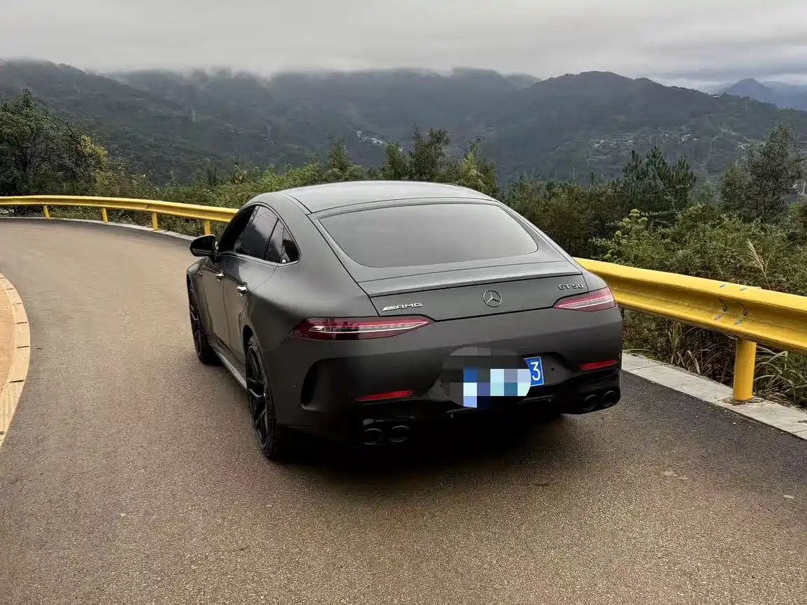 MERCEDES-BENZ AMG GT