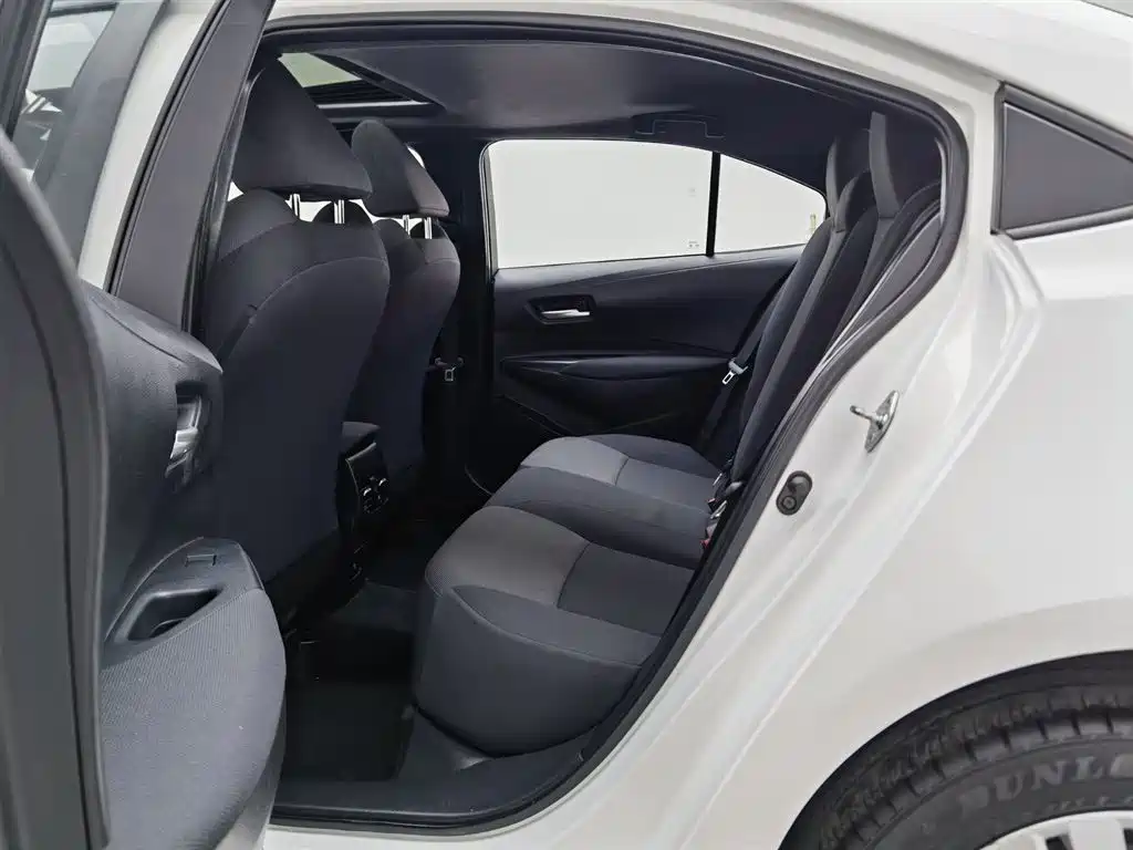Toyota Levin 2022 185T CVT Luxury Edition фото 15