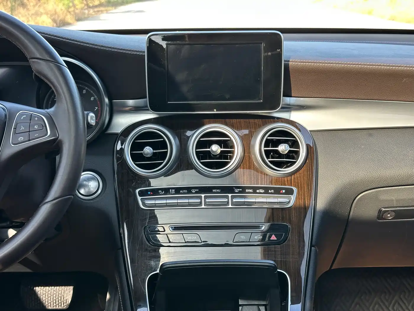 Фото 14 - Mercedes-Benz GLC