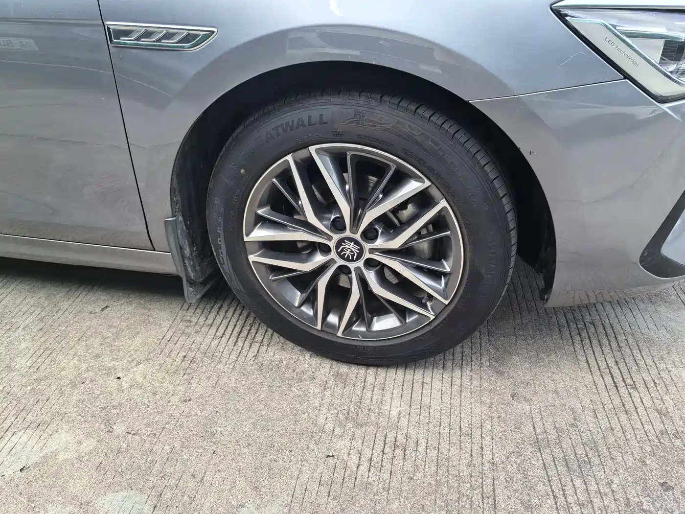 BYD Qin PLUS 2021 EV 500KM Luxury Model фото 4