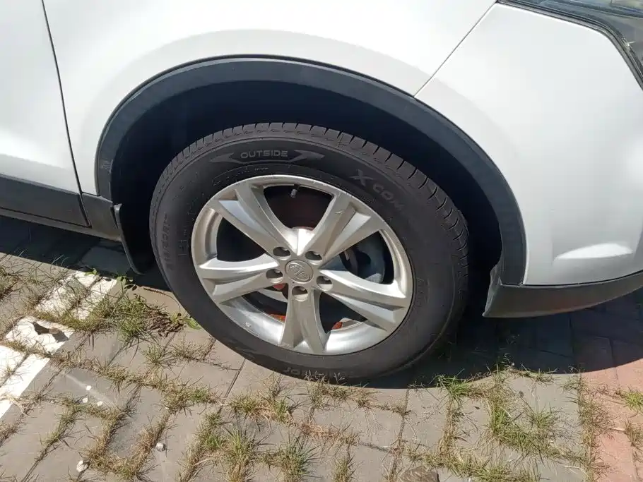 Besturn X80 2016 2016 2.0L Automatic Luxury