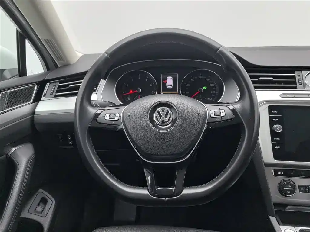 Volkswagen Weilan 2018 380TSI 2WD Comfort Edition фото 11
