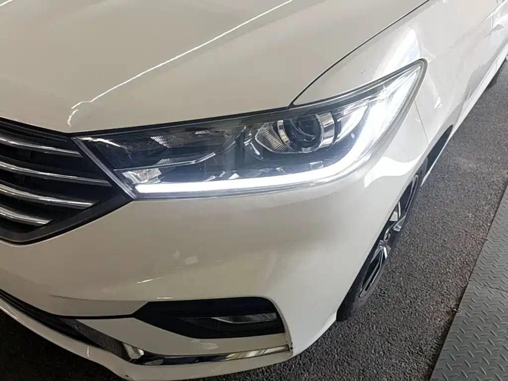 Baojun 360 2020 2018 1.5L Automatic Luxury (China V)