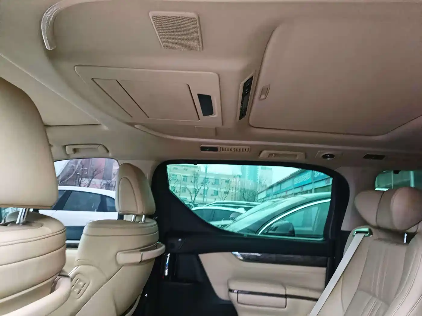 Toyota Vellfire 2021 Crown Hybrid 2.5L HV Supreme Edition фото 21