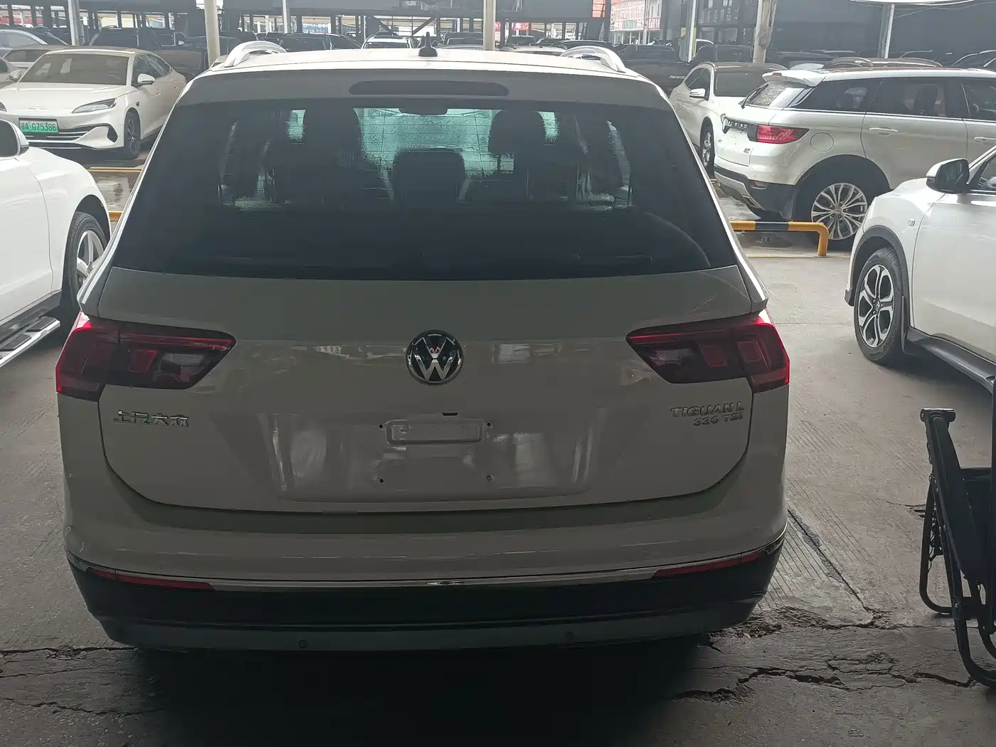 Volkswagen Tiguan L 2018 330TSI Automatic 2WD Luxury Edition фото 15