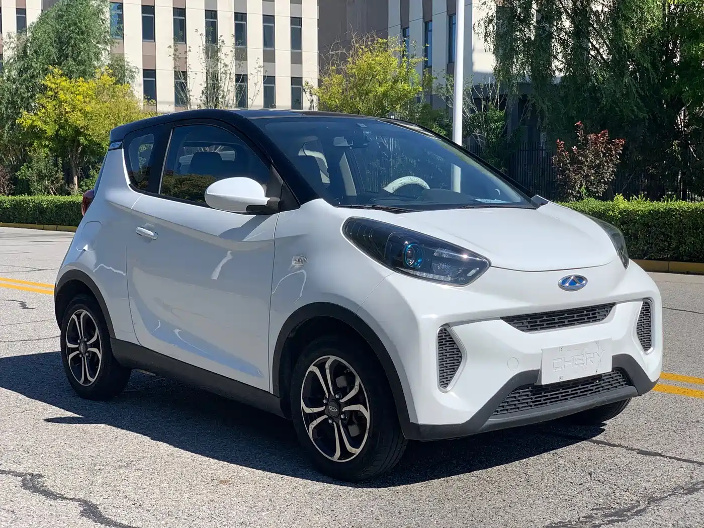 QQ New Energy Little Ant 2020 2019 4-Seater Smart Enjoy Edition 35kWh