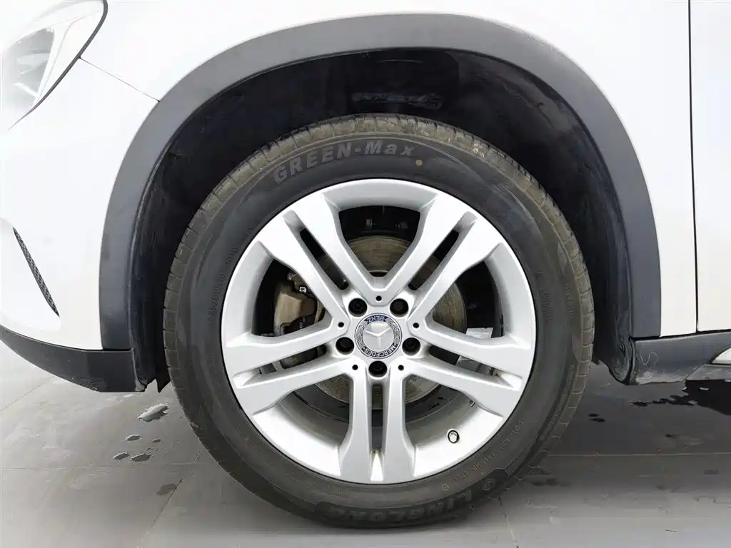 Mercedes-Benz GLA 2016 GLA 200 Dynamic фото 17