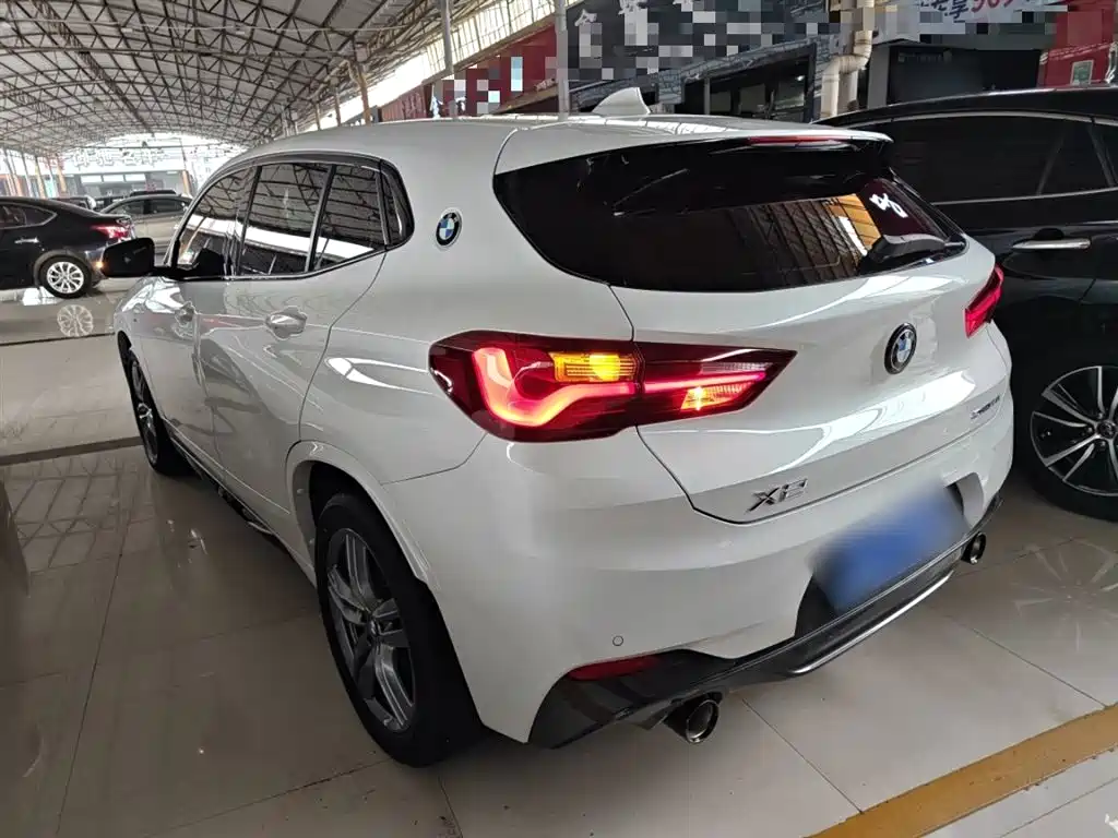 Фото 23 - BMW X2