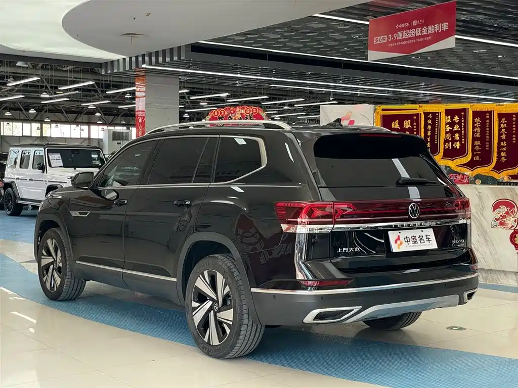 Volkswagen Teramont 2024 380TSI 4WD Dragon Glory Edition фото 5