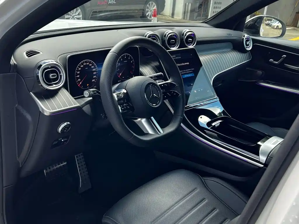 Mercedes-Benz GLC Coupe 2026 2024 Model GLC 300 4MATIC Coupe SUV