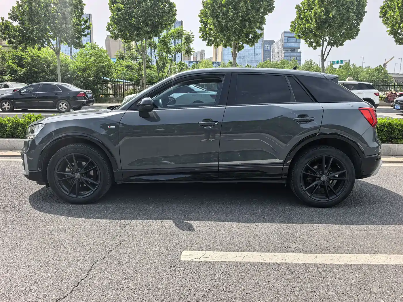 Audi Q2L 2020 35 TFSI Progressive Dynamic Model фото 7