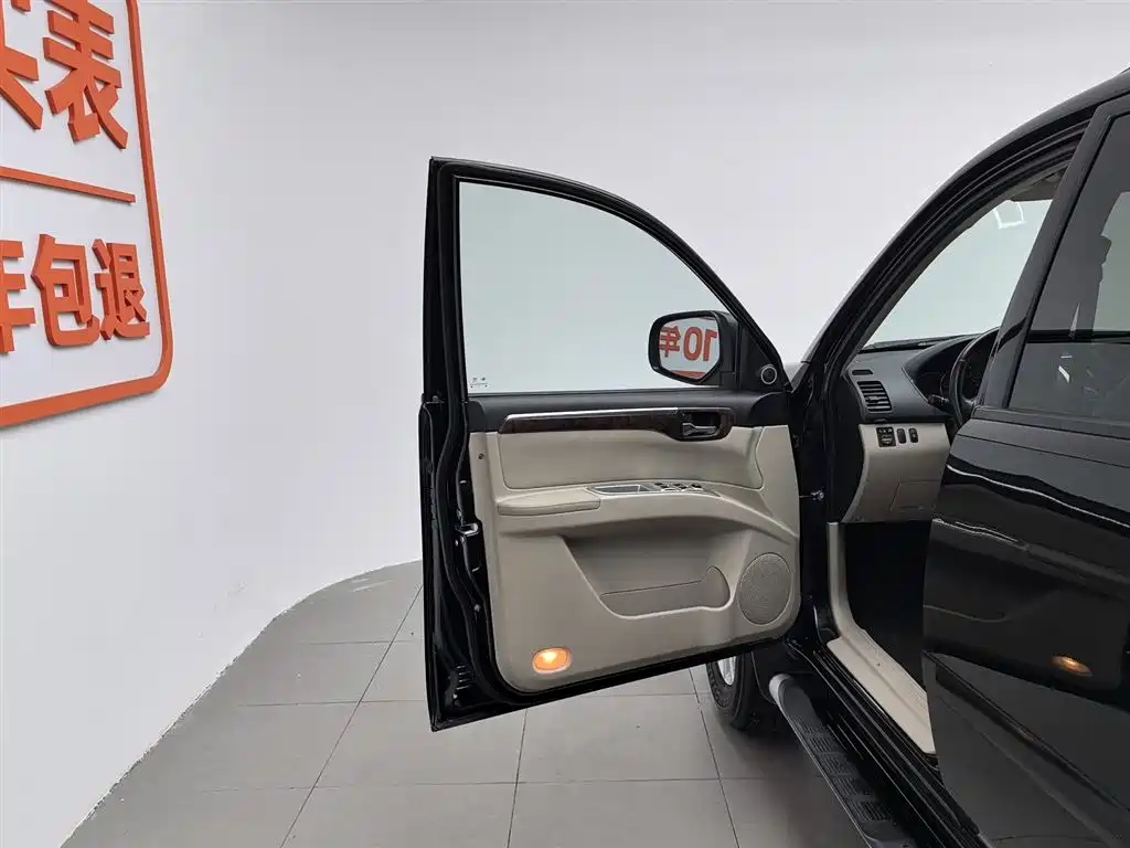 Mitsubishi Pajero Sport 2013 3.0L Automatic 2WD Luxury фото 8