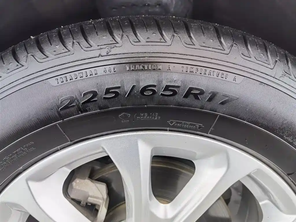 Chevrolet Equinox 2019 535T Auto Galloping Edition China V фото 24