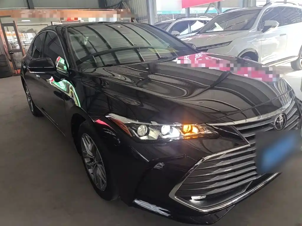 Toyota Avalon 2021 2.5L Luxury Edition фото 4
