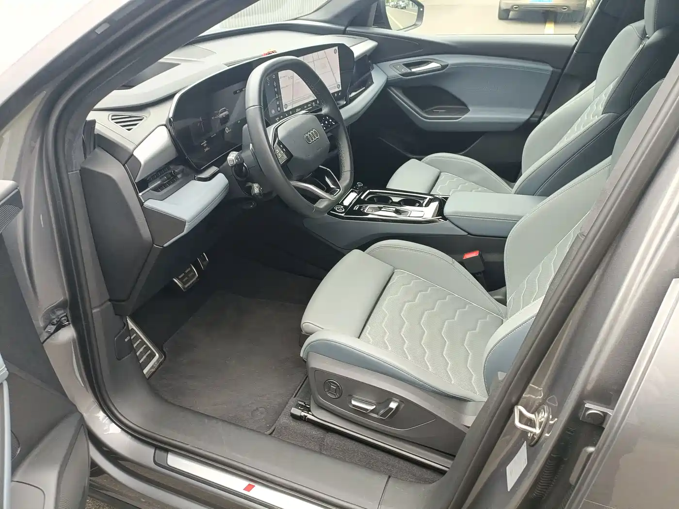 Audi Q6L e-tron 2025 2025 Model Pioneer Edition